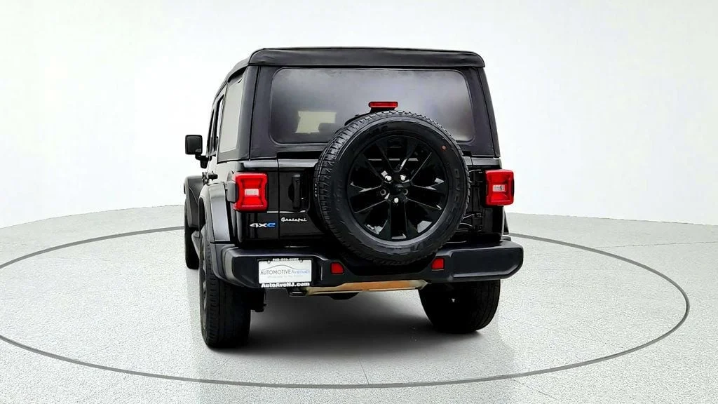Used 2021 Black Clearcoat Jeep Unlimited Sahara 4xe w/ Cold Weather Group & Keyless Entry image 6