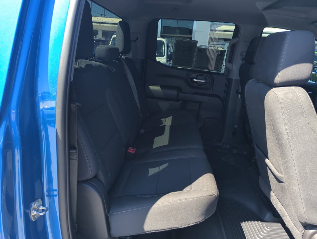 Used 2022 Blue Chevrolet Custom image 28