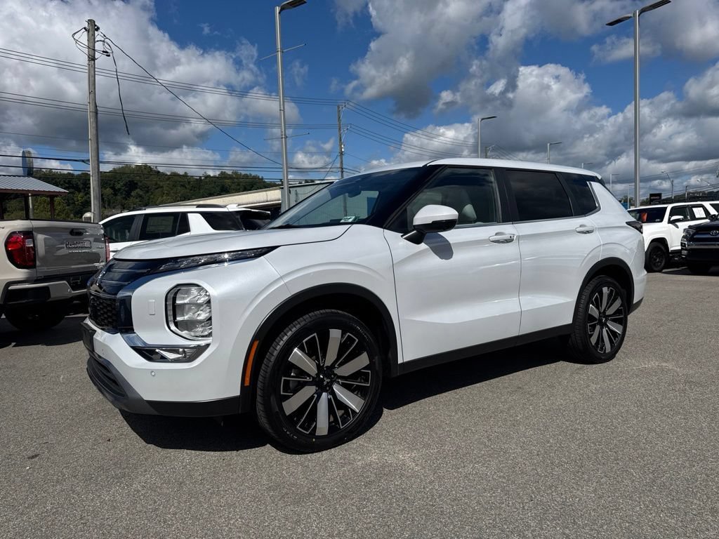 2025 Mitsubishi Outlander