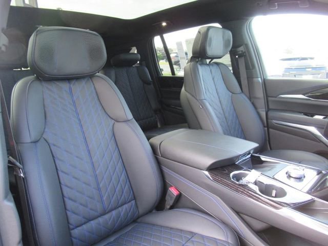 2026 Cadillac Escalade IQ Sport - Photo 11