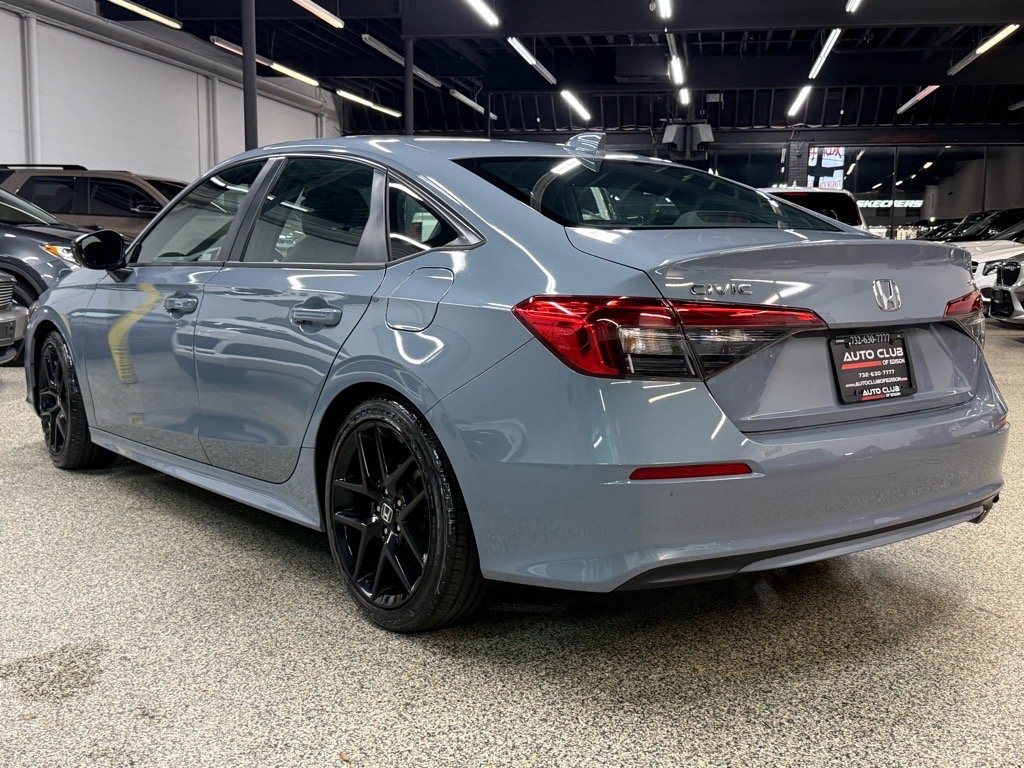 2022 Honda Civic Sport photo 4