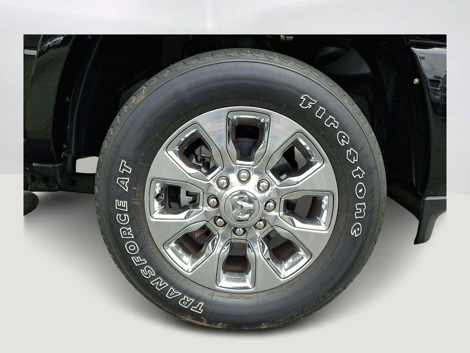 Used 2023 Diamond Black Crystal Pearlcoat Ram Limited image 9