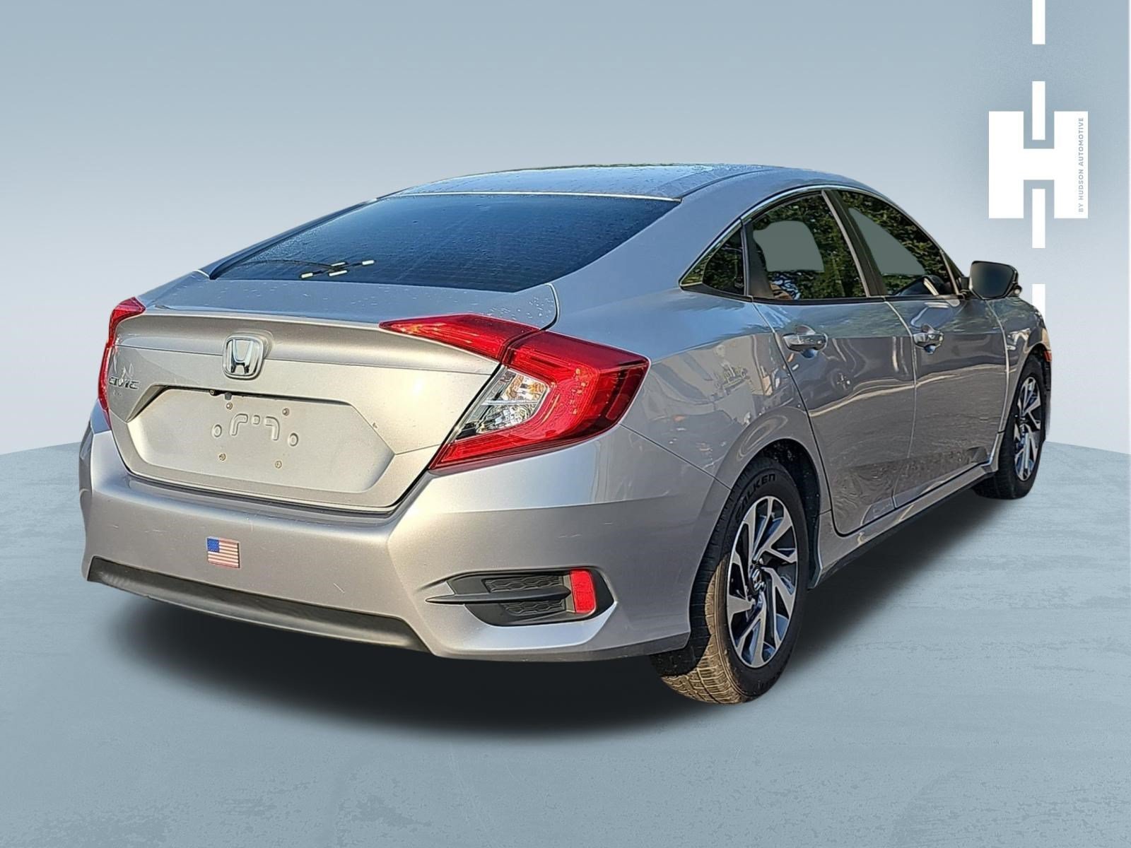 Used 2016 Silver Honda EX image 2