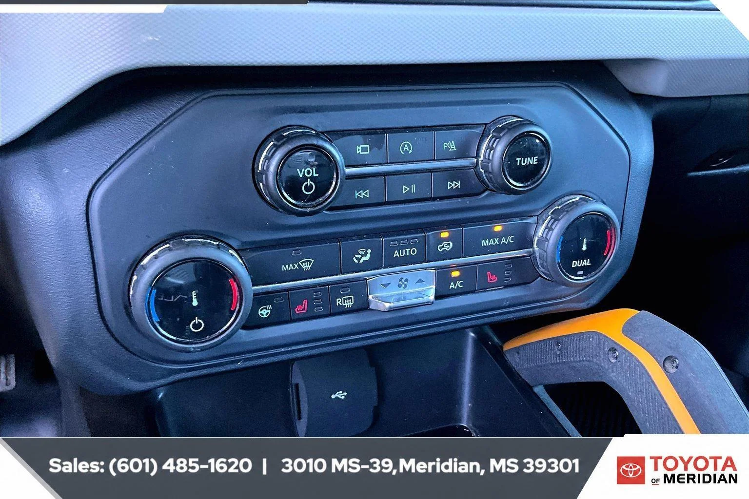 Used 2022 Shadow Black Ford Badlands Advanced image 22