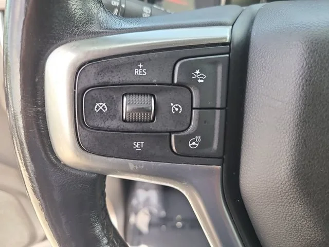 Used 2021 SUMMIT WHITE Chevrolet LT image 30
