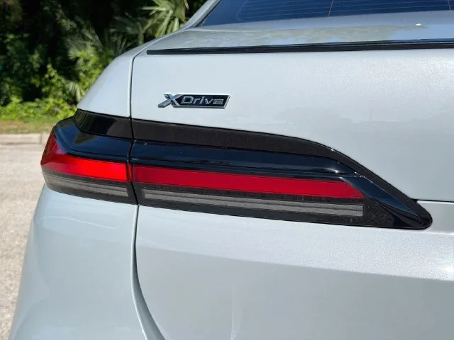 2024 BMW 7 Series 760i - Photo 10