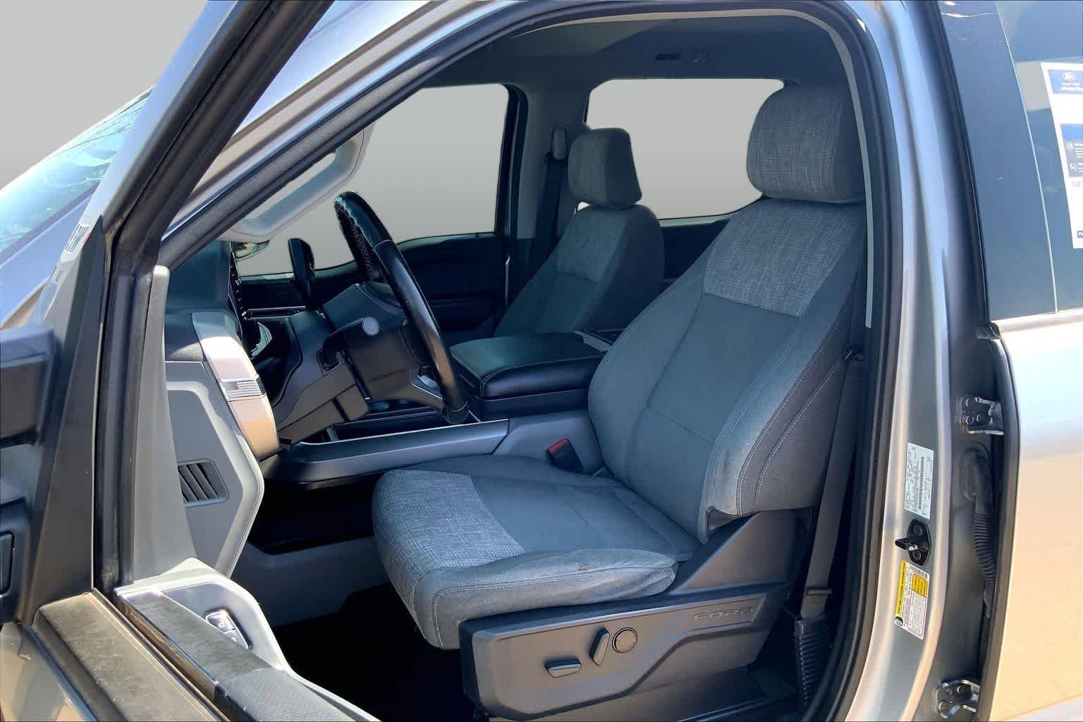 Certified Used 2023 Iconic Silver Metallic Ford XLT image 8