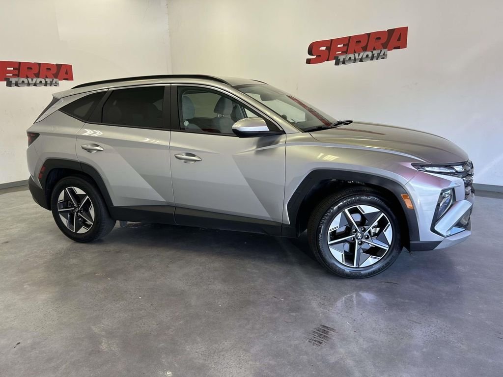 Used 2025 Silver Hyundai SEL image 2