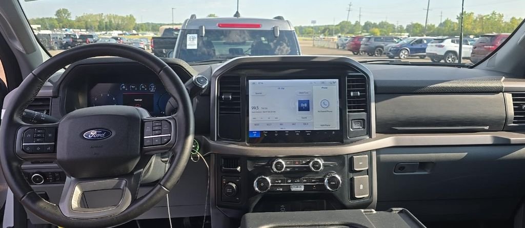 Used 2025 White Ford XLT image 7