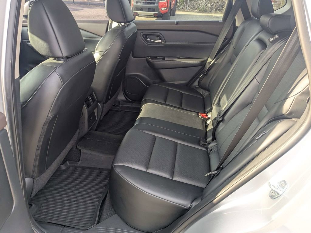 Used 2023 Silver Nissan SV image 15