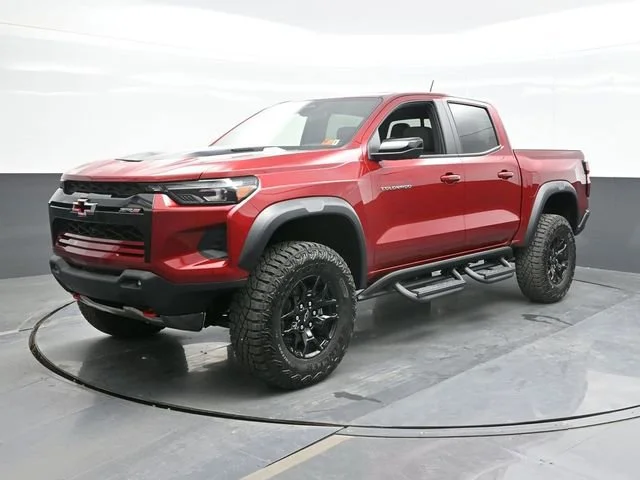 2025 Chevrolet Colorado 4WD ZR2 Crew Cab Short Box's photo