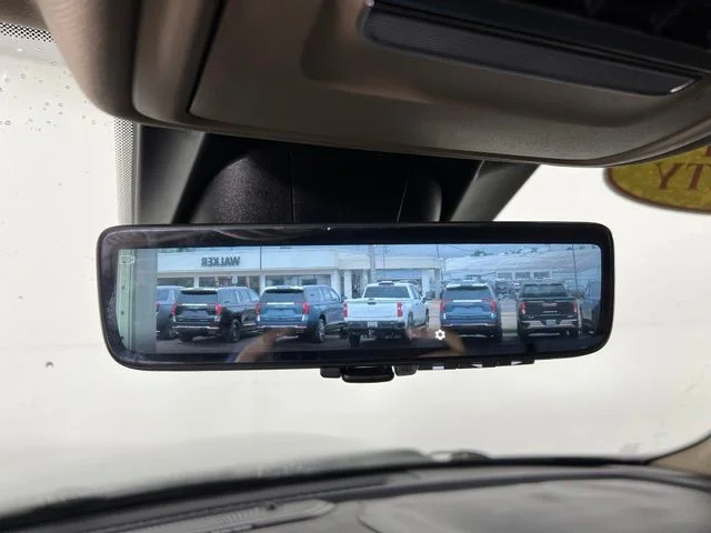 Used 2021 White Ram Limited image 32
