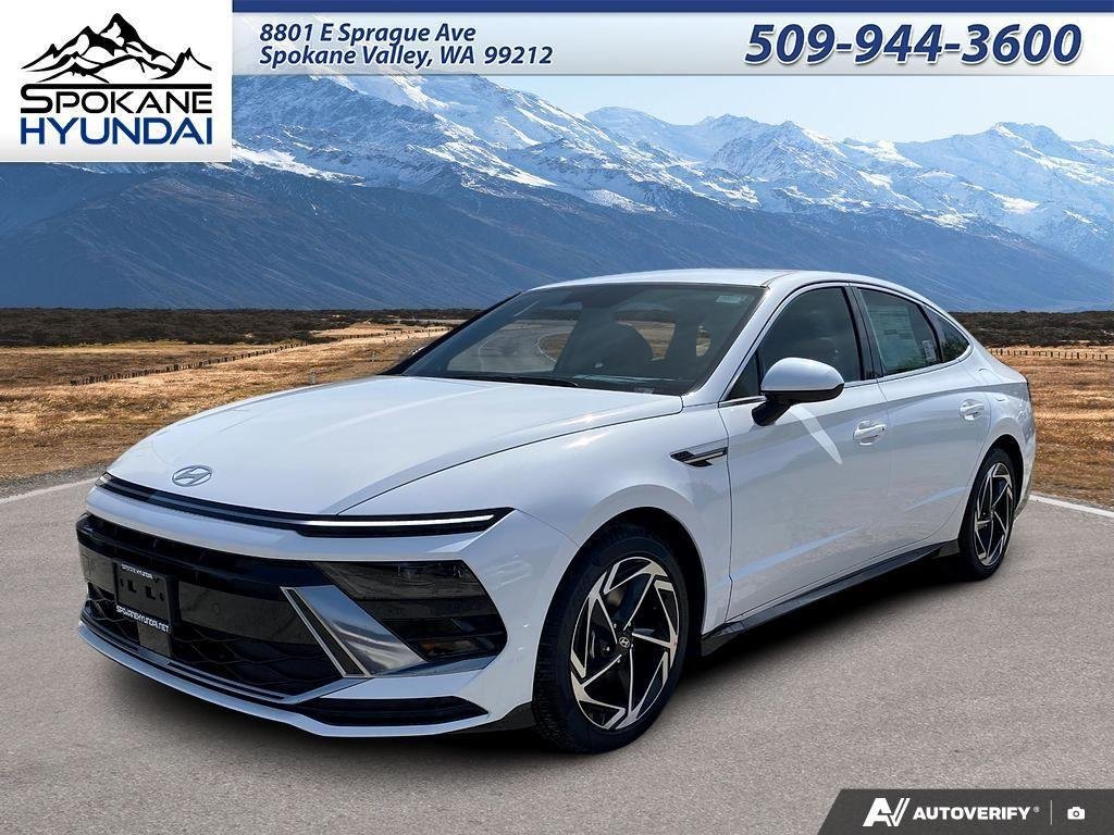 2026 Hyundai Sonata SEL AWD's photo