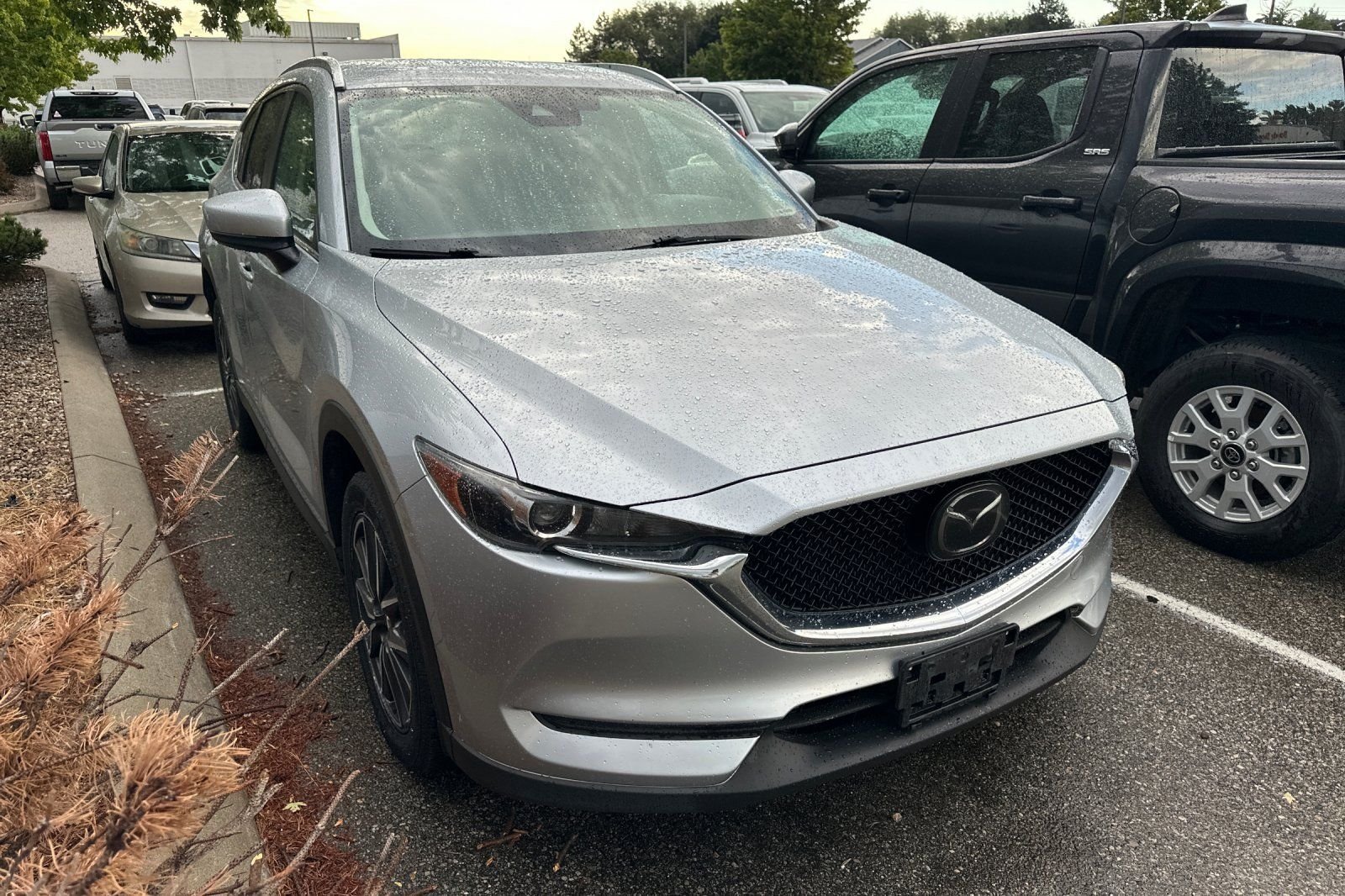 Used 2018 Silver Mazda Touring image 2