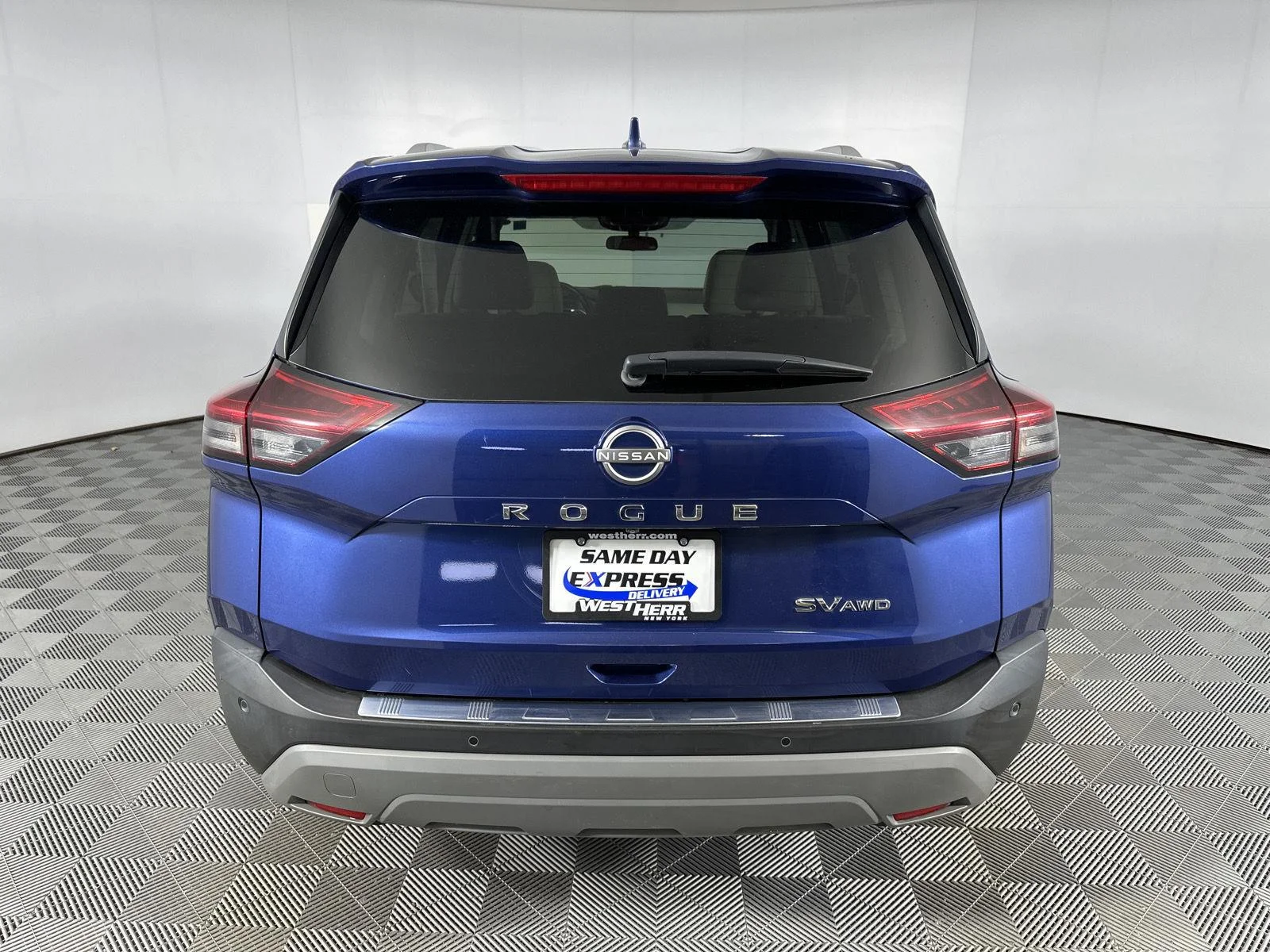 Used 2022 Caspian Blue Metallic Nissan SV image 6