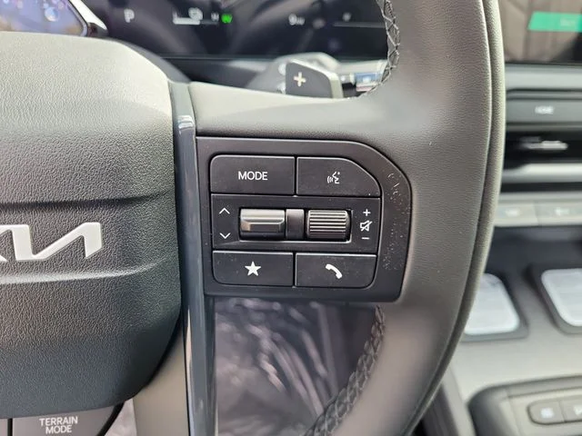New 2027 Wolf Gray Kia X-LINE SX image 23
