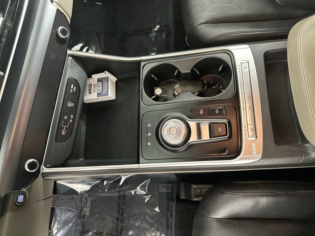 Certified Used 2026 White Kia LXS image 9