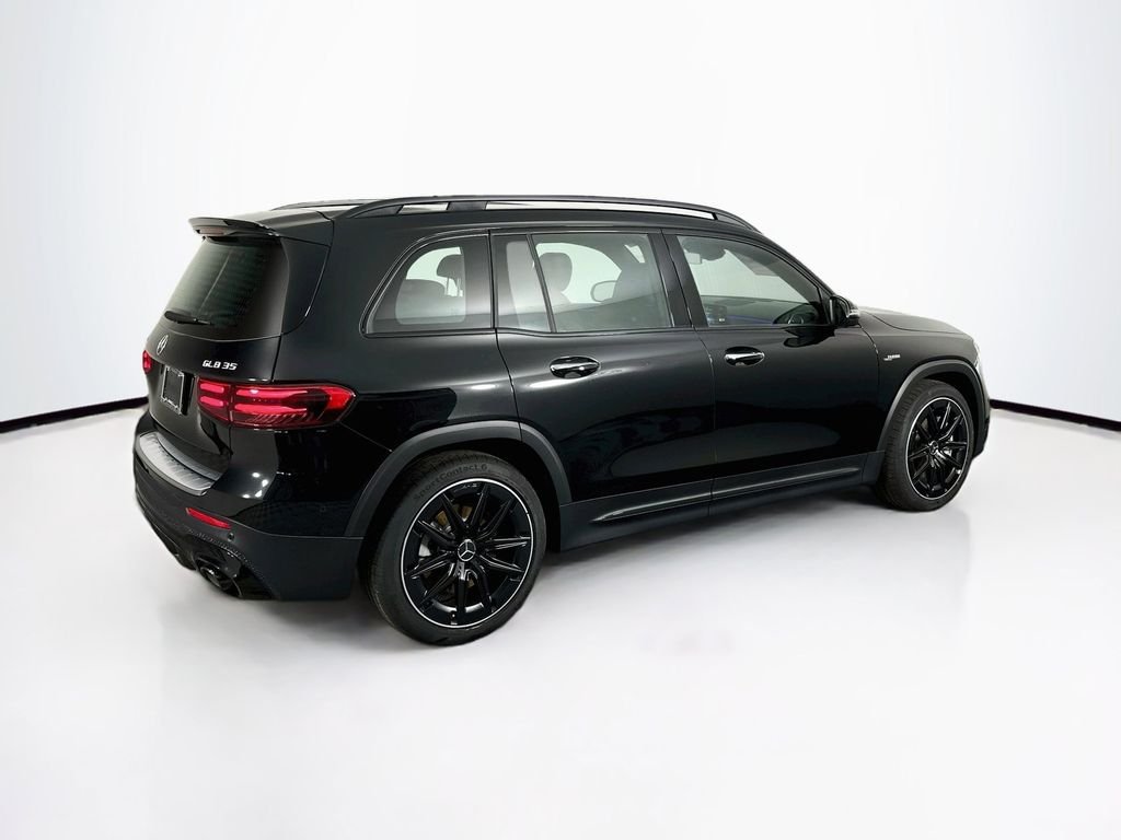 2026 Mercedes-Benz GLB AMG GLB 35 - Photo 6