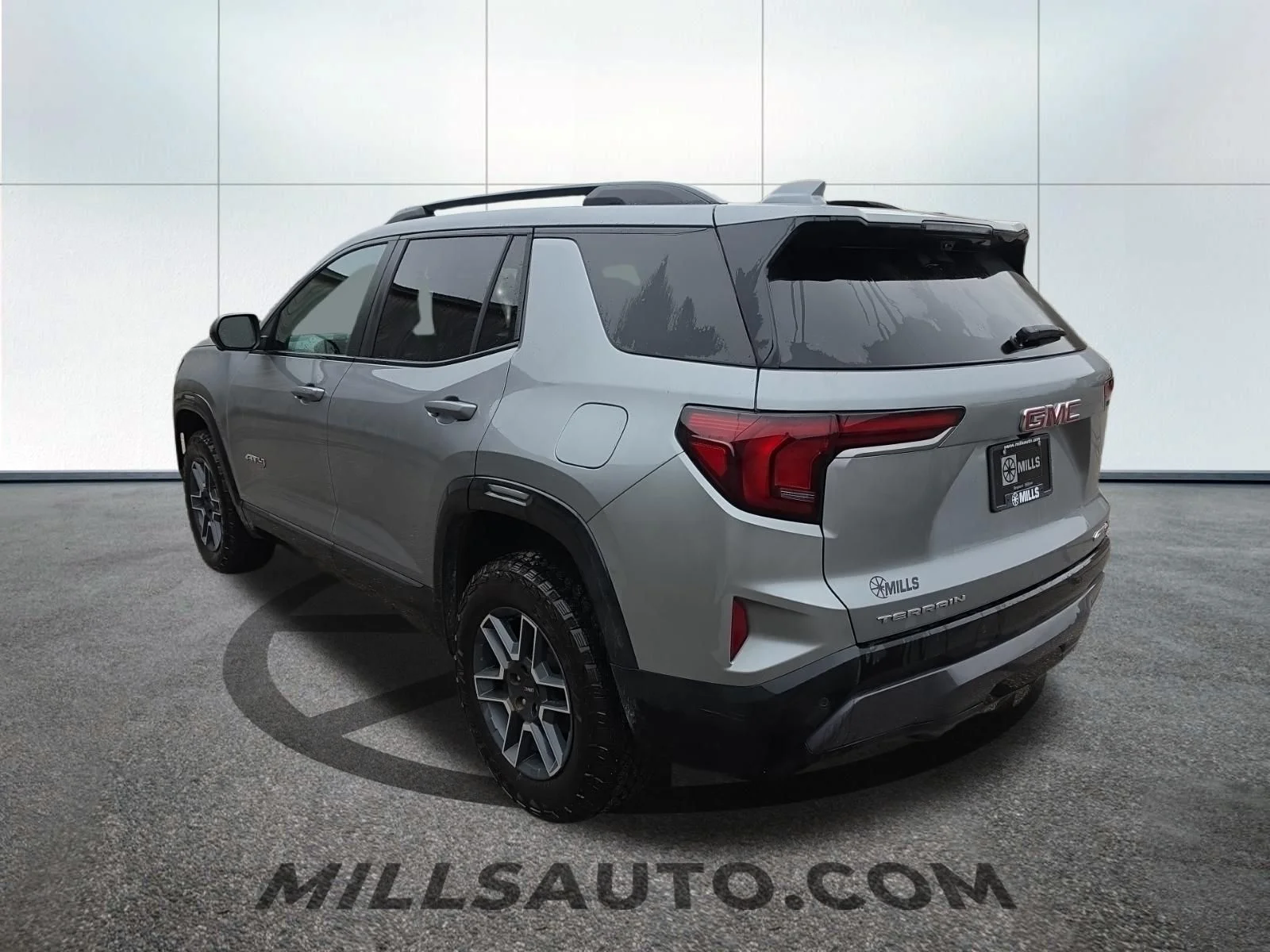 2026 GMC Terrain AT4 - Photo 8