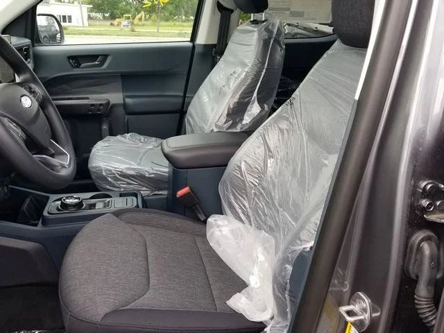 New 2026 Carbonized Gray Metallic Ford XLT image 42