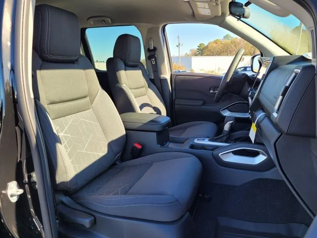 New 2026 Super Black Nissan Crew Cab SV image 9