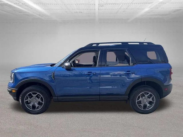 Used 2023 Blue Ford Badlands image 10