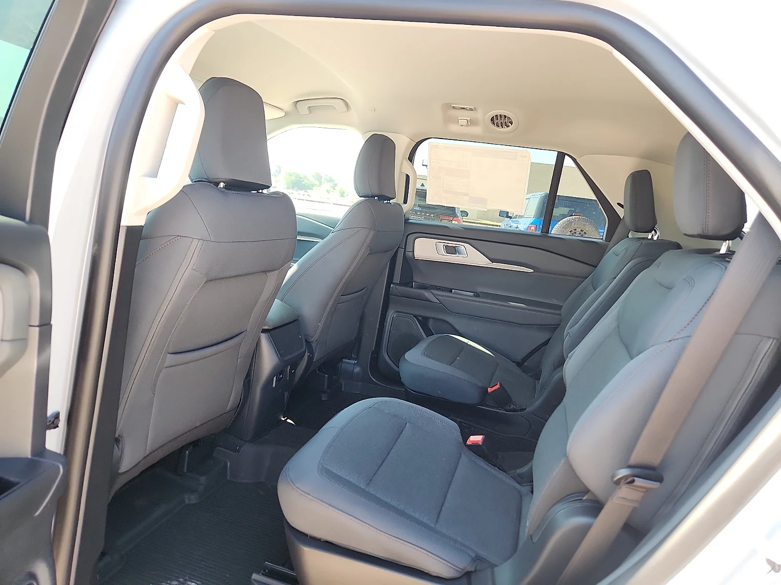New 2026 Space White Metallic Ford Active 100A image 18