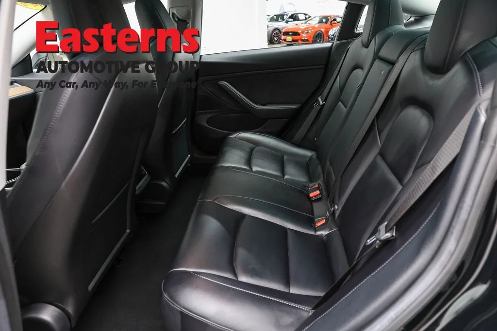 Used 2018 Black Tesla Long Range image 16
