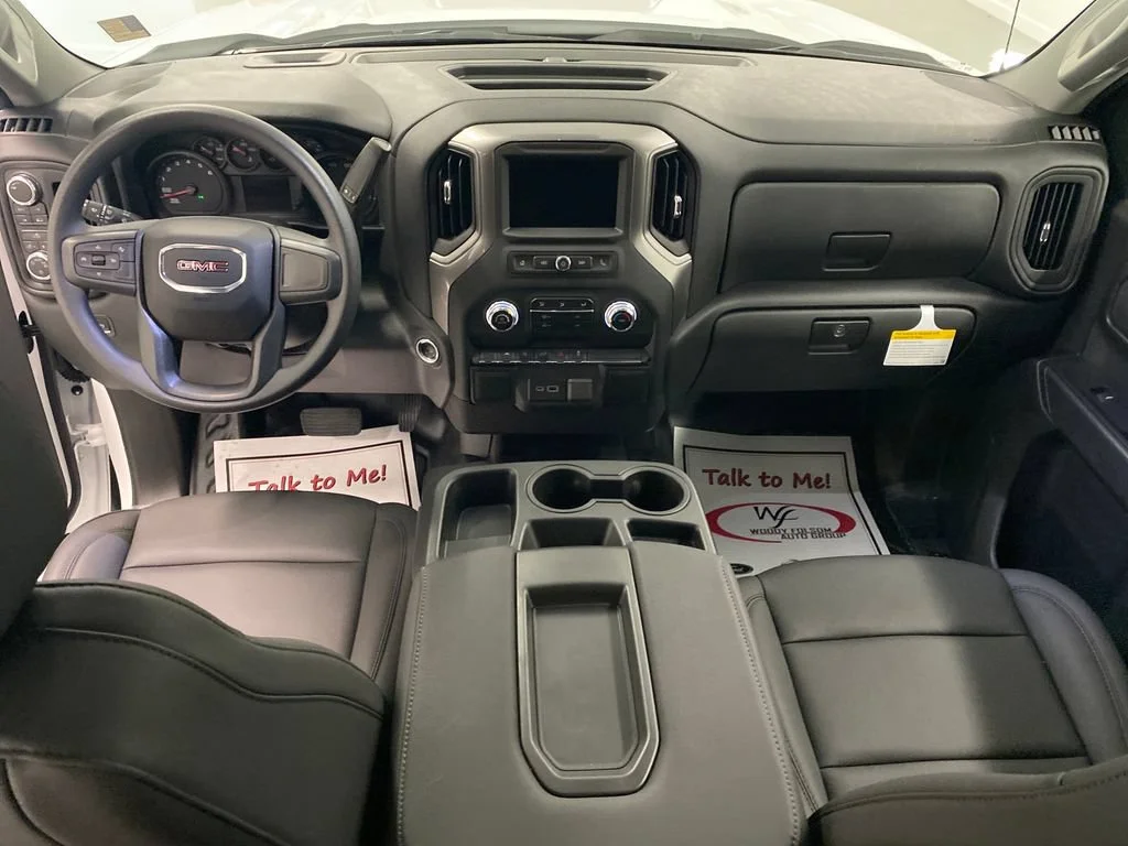 New 2026 Summit White GMC Pro image 19