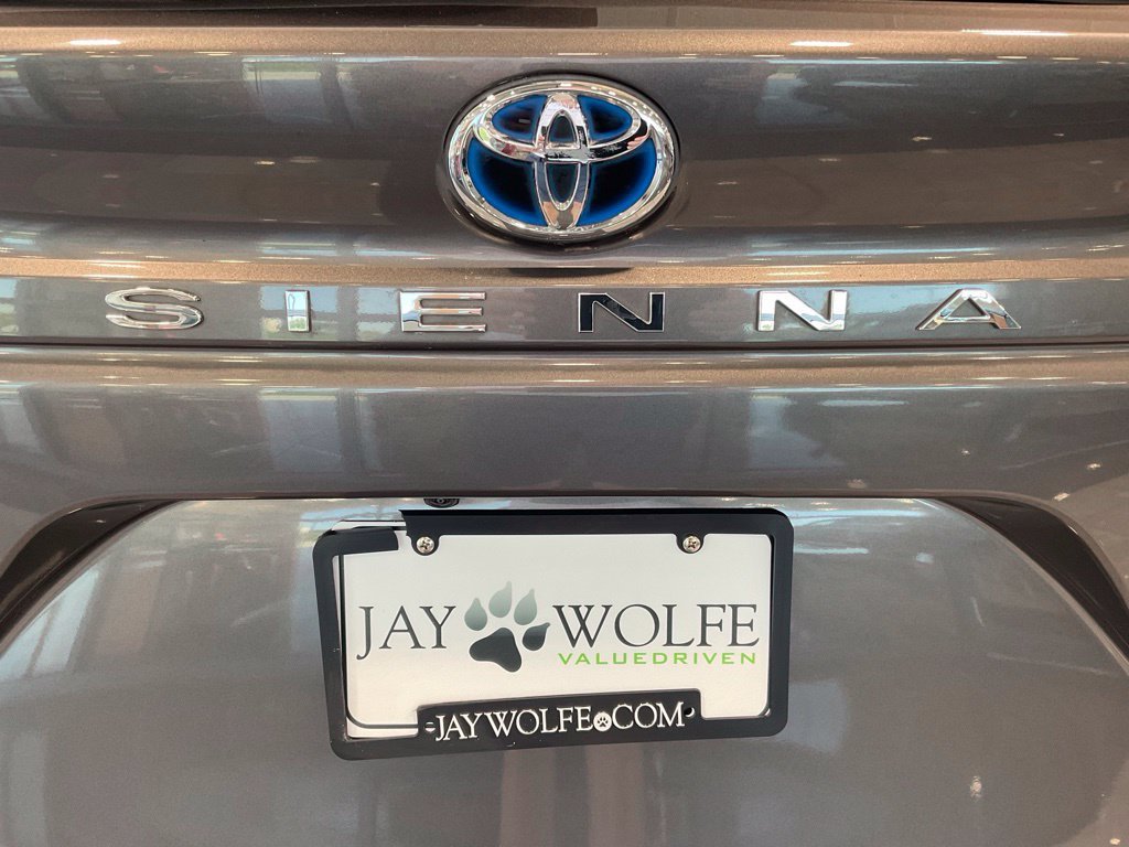 Certified Used 2023 Gray Toyota Limited image 27