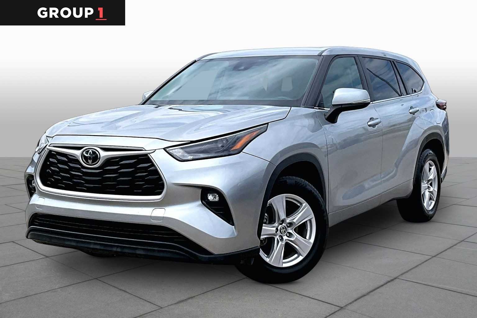 2024 Toyota Highlander LE