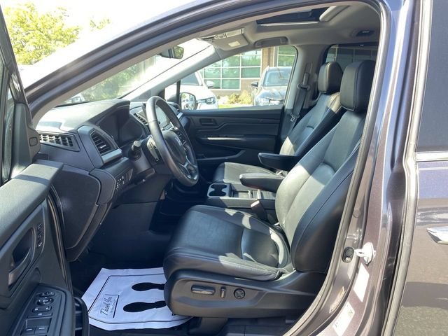 Used 2023 Gray Honda EX-L image 12