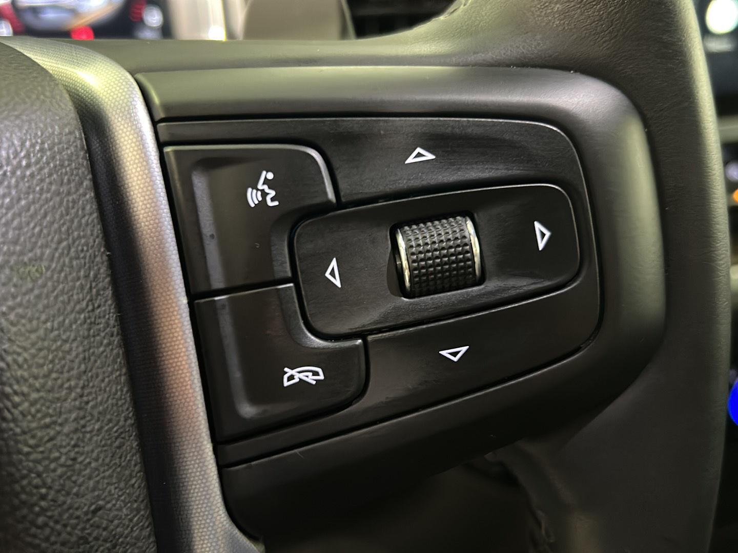 Used 2026 Sterling Metallic GMC Elevation image 23