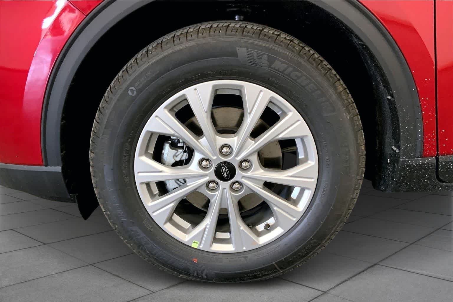 Used 2026 Rapid Red Metallic Tinted Clearcoat Ford Active image 9