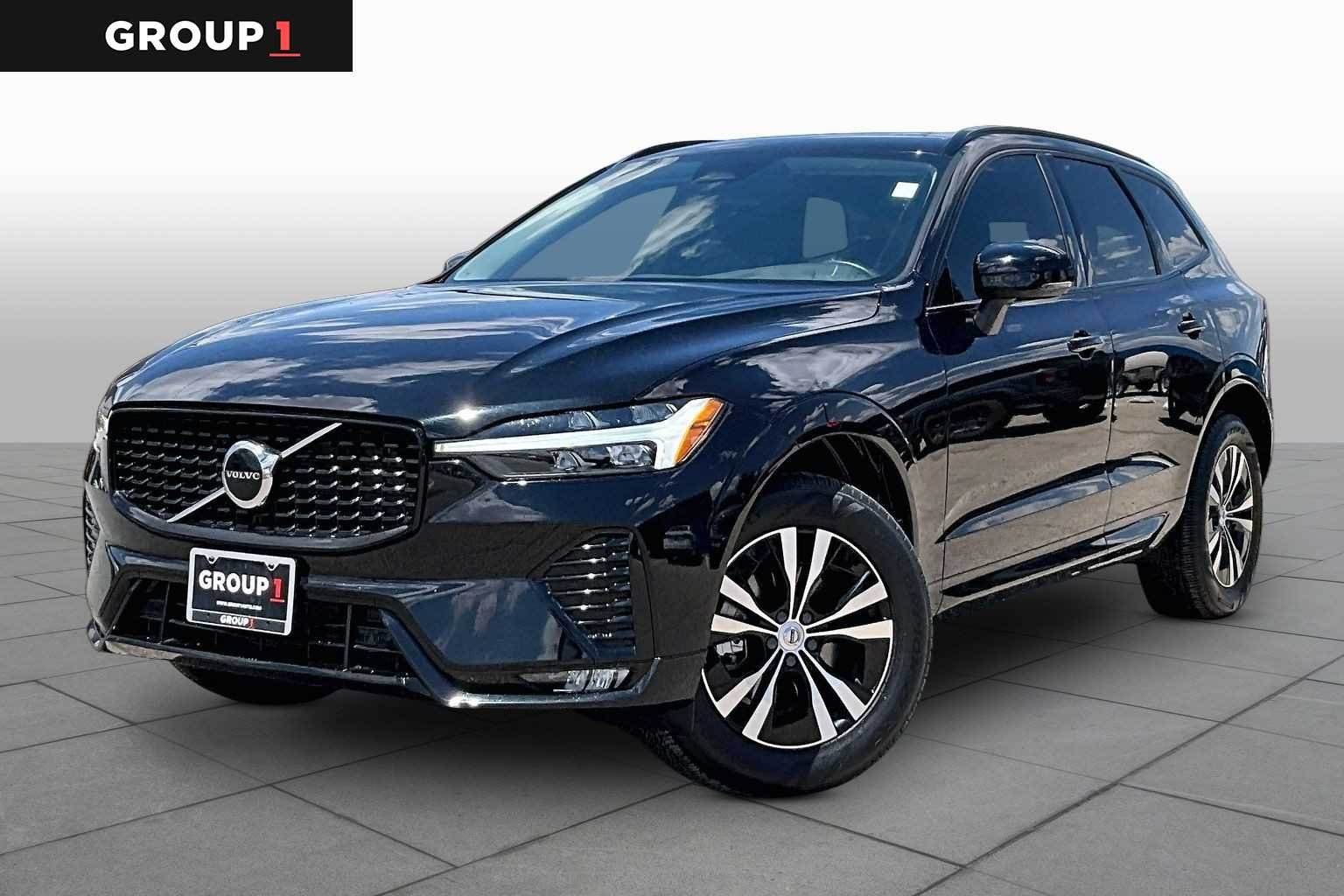 2024 Volvo XC60 B5 Core Dark Theme AWD's photo