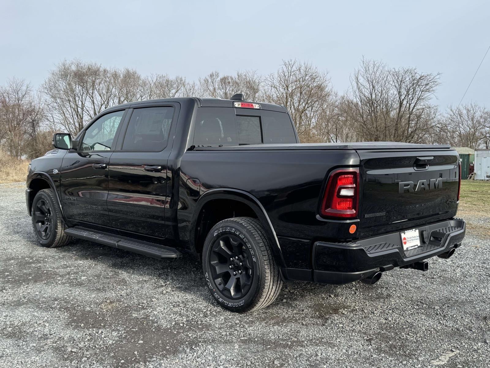New 2026 Diamond Black Crystal Pearl-Coat Exterior Paint RAM Big Horn image 23