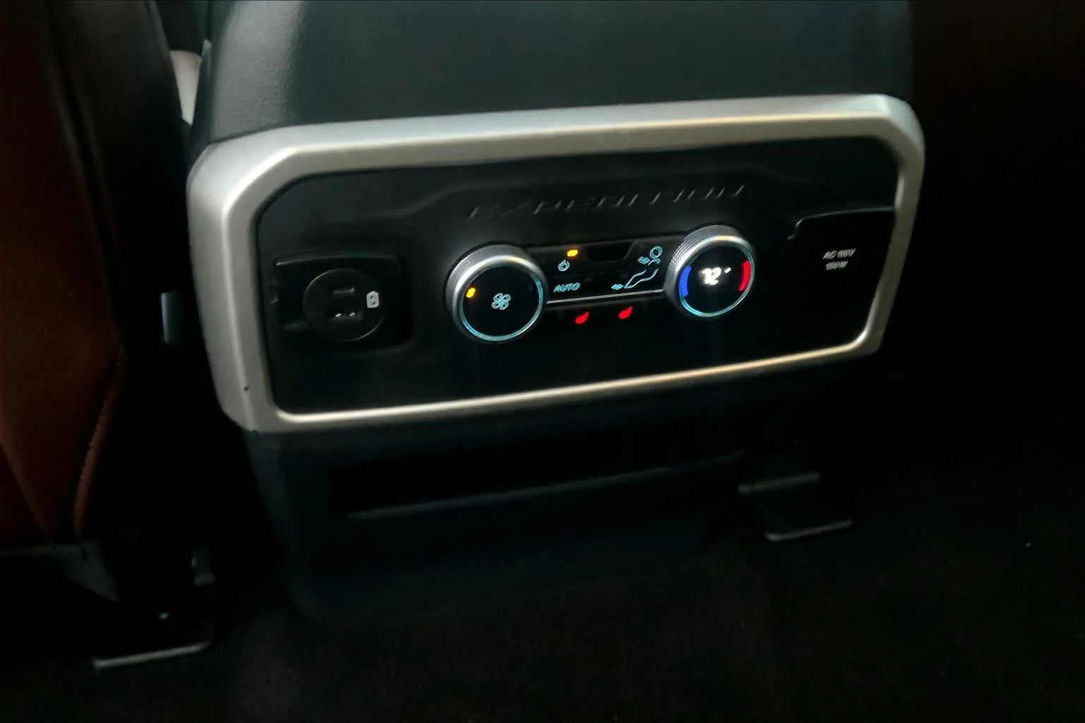 Used 2023 Dark Matter Metallic Ford Limited image 37