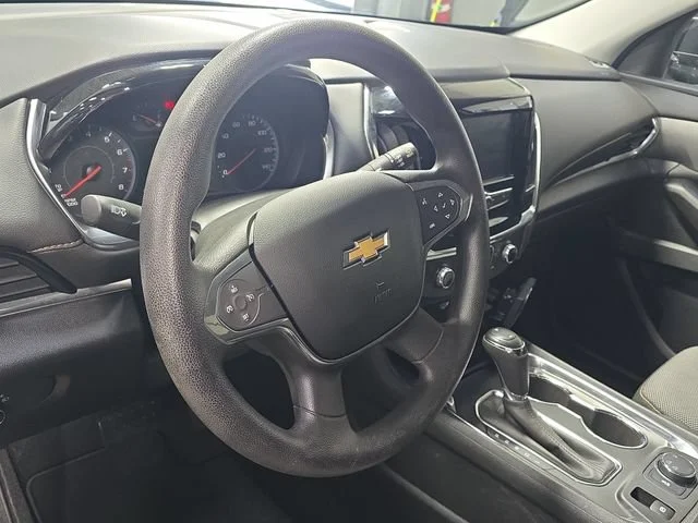 Used 2019 MOSAIC BLACK METALLIC Chevrolet LS image 16