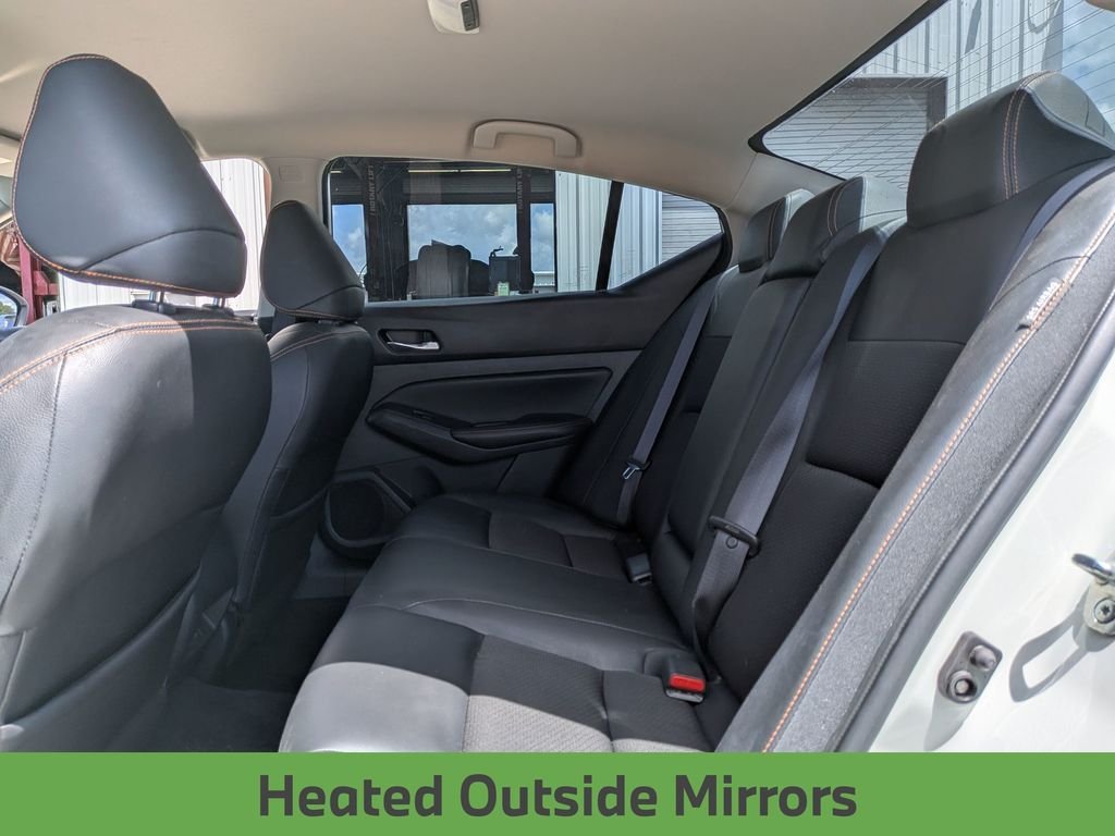 Used 2019 White Nissan 2.5 SR image 24