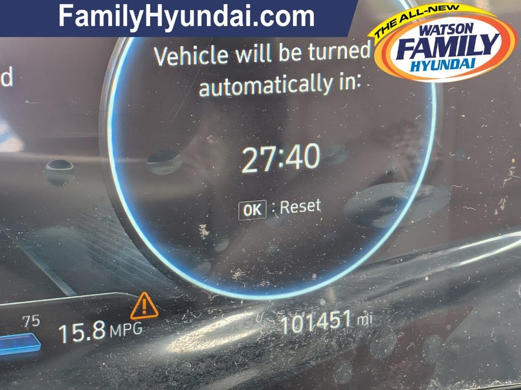 2023 Hyundai Elantra Limited - Photo 13