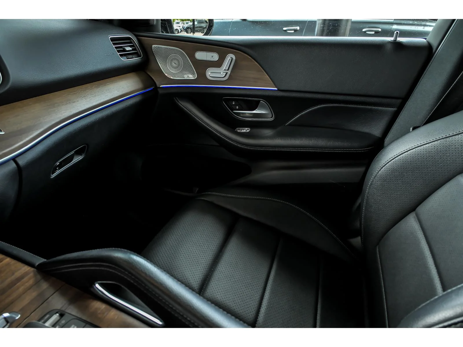 Used 2021 Black Mercedes-Benz GLE 350 4MATIC® image 22