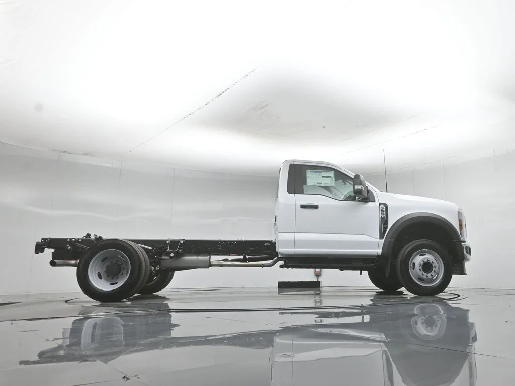 New 2026 White Ford XL image 7