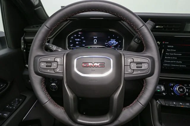 Used 2024 White GMC AT4X image 33