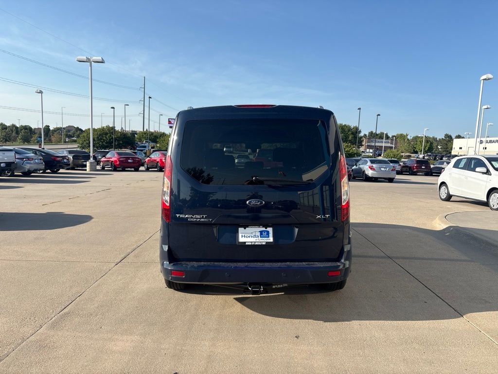 Used 2017 Dark Blue Ford XLT image 6