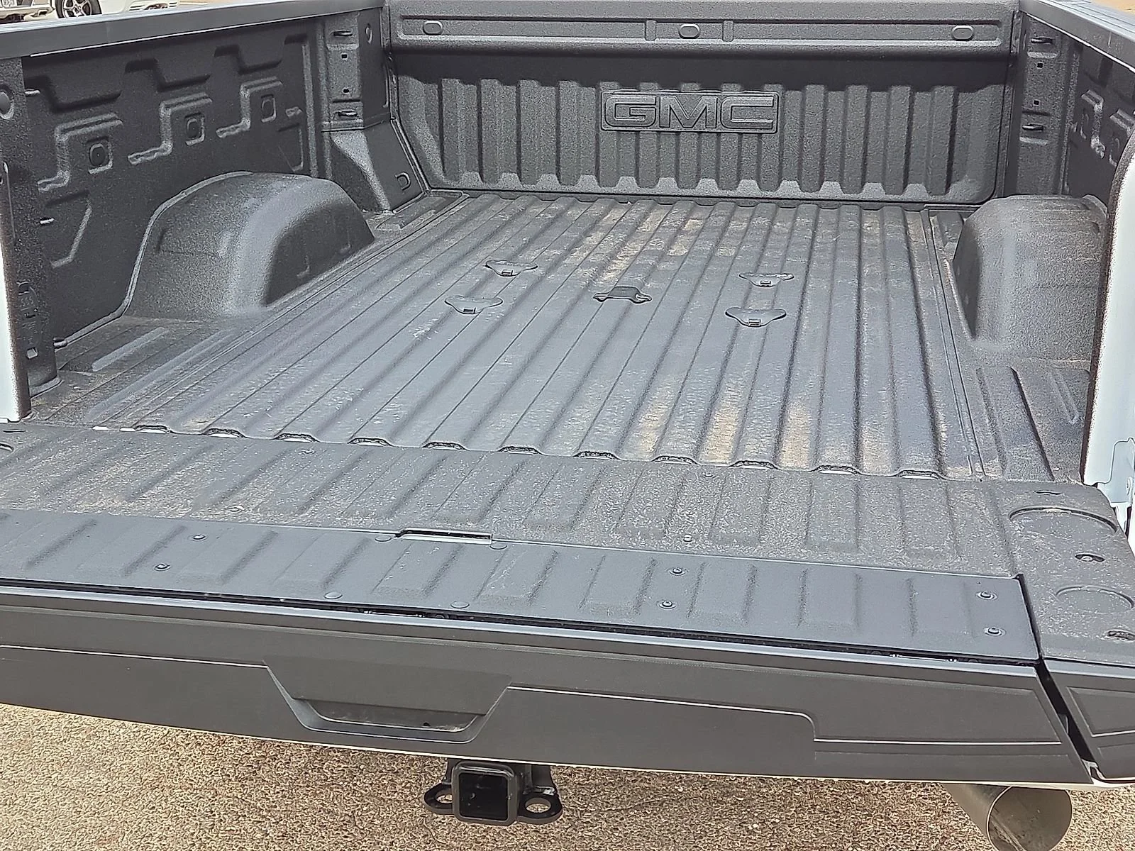 2026 GMC Sierra 2500HD AT4 - Photo 8
