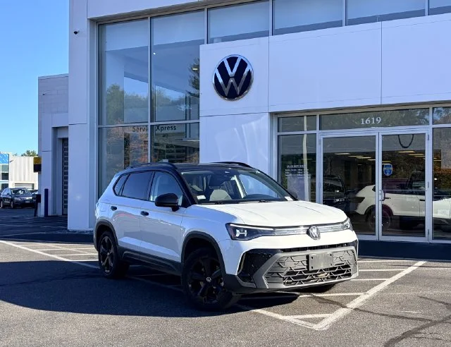 2025 Volkswagen Taos