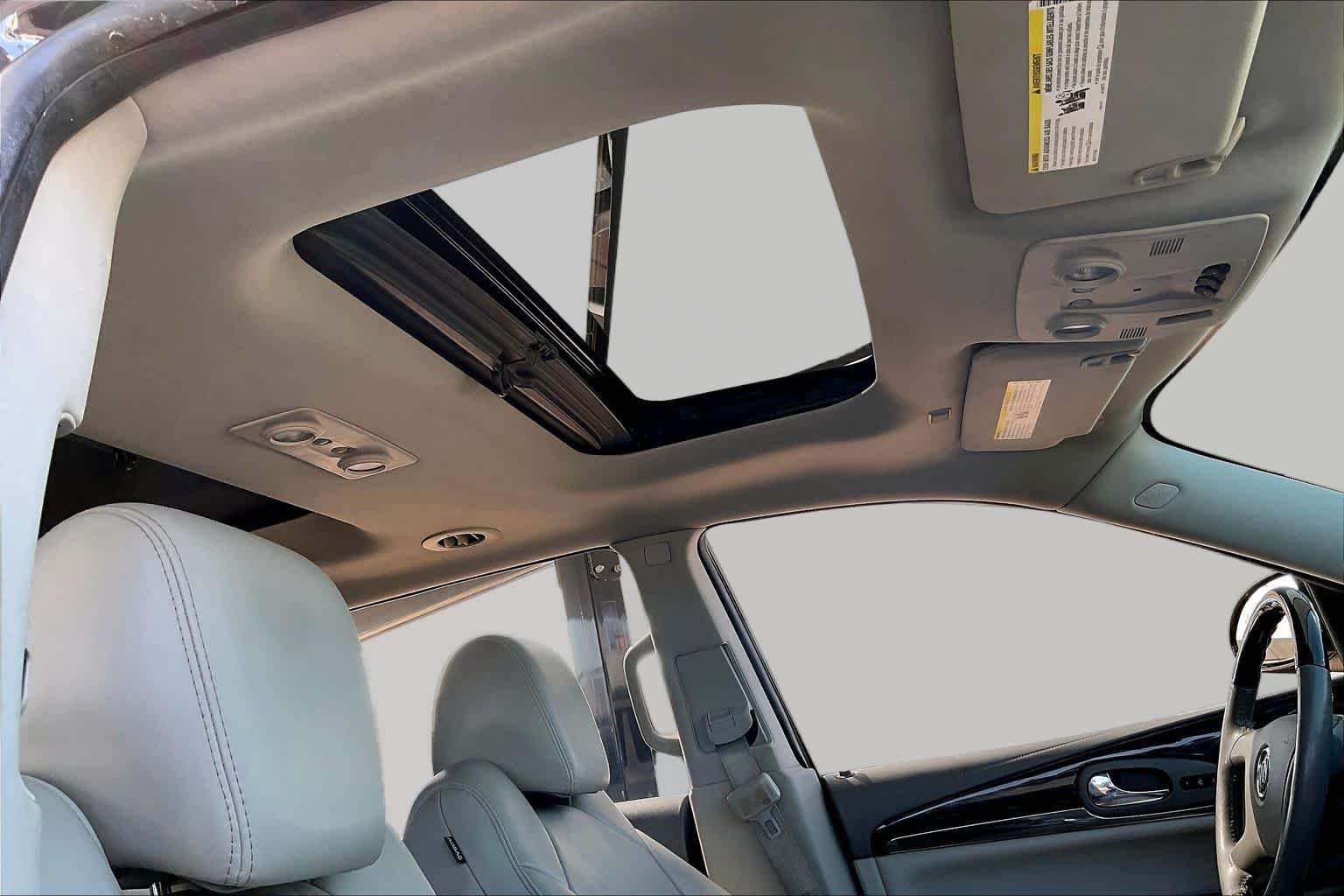 Used 2015 Iridium Metallic Buick Leather image 12