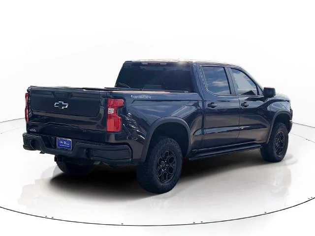 Certified Used 2024 Gray Chevrolet ZR2 image 5