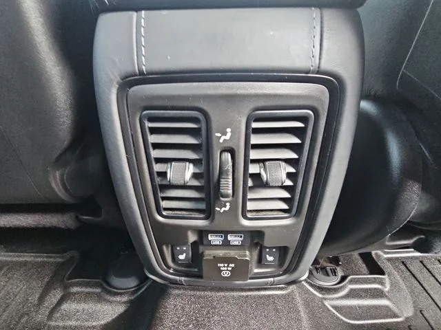 Used 2021 Black Jeep Trackhawk image 23