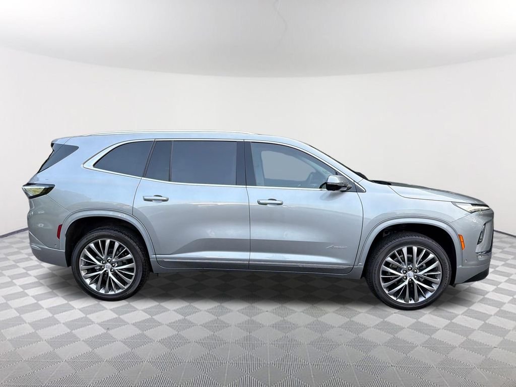 2025 Buick Enclave Avenir - Photo 4